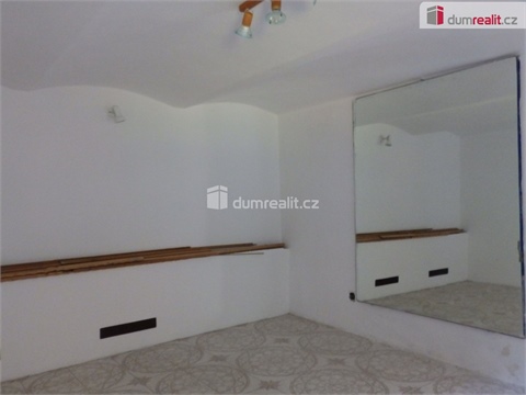 Prodej rodinného domu, 180 m² - 18