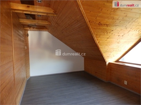 Prodej rodinného domu, 180 m² 14