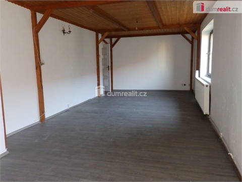 Prodej rodinného domu, 180 m² - 10
