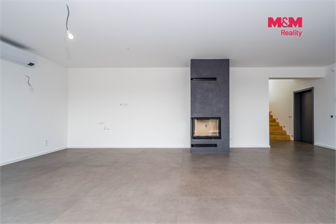 Prodej rodinného domu, 233 m² - 20