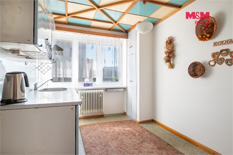 Prodej rodinného domu, 303 m² 14