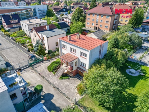 Prodej rodinného domu, 303 m² 10