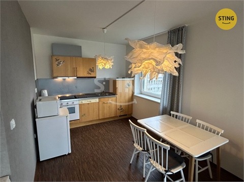 Pronájem bytu 2kk, 89 m² 0