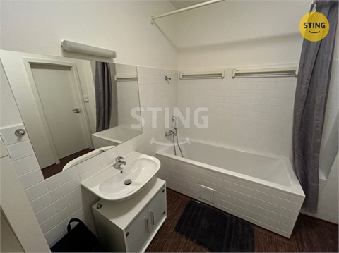 Pronájem bytu 2kk, 89 m² 14