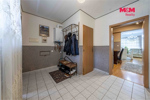 Prodej bytu 4kk, 113 m² 18