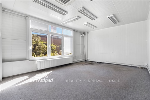 Pronájem skladu / haly, 489 m² 8