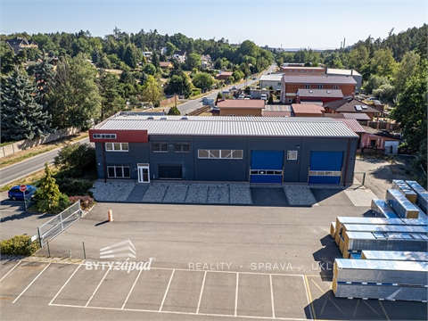 Pronájem skladu / haly, 489 m² - 0