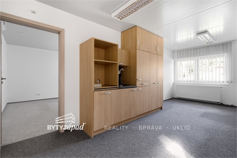 Pronájem skladu / haly, 489 m² - 18