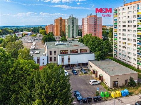 Pronájem skladu / haly, 9 m² 0