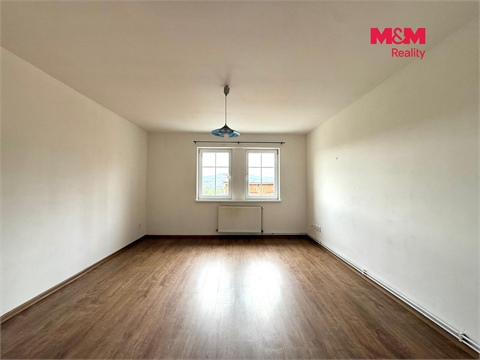 Pronájem bytu 1+1, 38 m² - 2