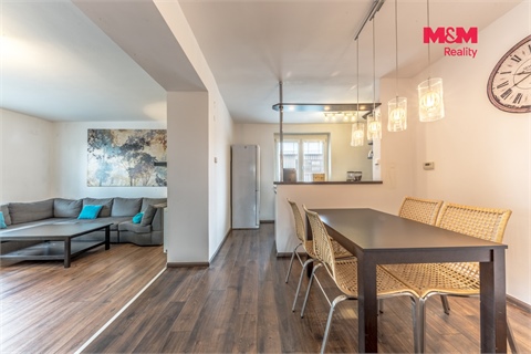 Prodej rodinného domu, 217 m² 18