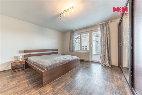Prodej rodinného domu, 217 m² - 6