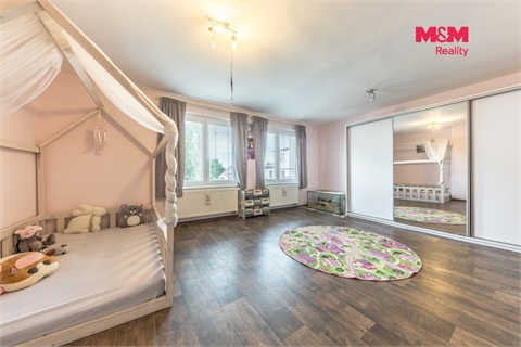 Prodej rodinného domu, 217 m² 6