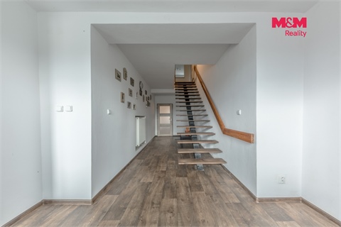Prodej rodinného domu, 217 m² 20