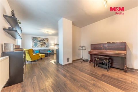 Prodej rodinného domu, 217 m² - 4