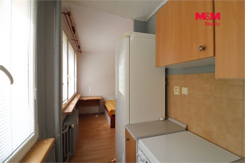Prodej bytu 1+1, 27 m² 14