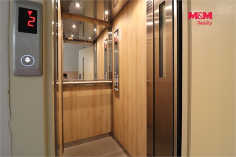 Prodej bytu 1+1, 27 m² - 8