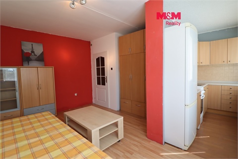 Prodej bytu 1+1, 27 m² 0