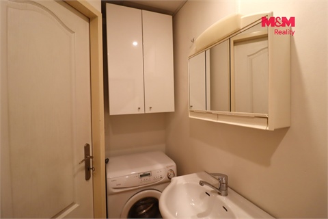 Prodej bytu 1+1, 27 m² - 16