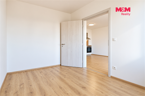 Pronájem bytu 2kk, 37 m² - 0