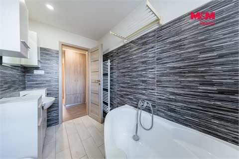 Prodej bytu 3kk, 48 m² - 12
