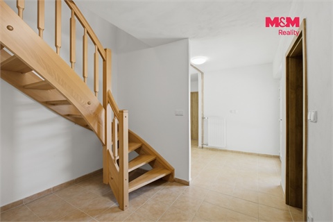 Prodej rodinného domu, 122 m² - 12