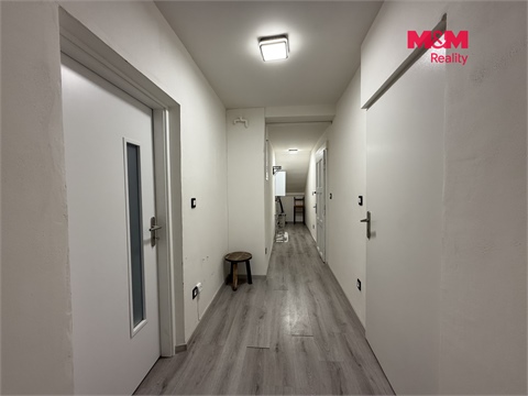 Pronájem bytu 1kk, 60 m² 4