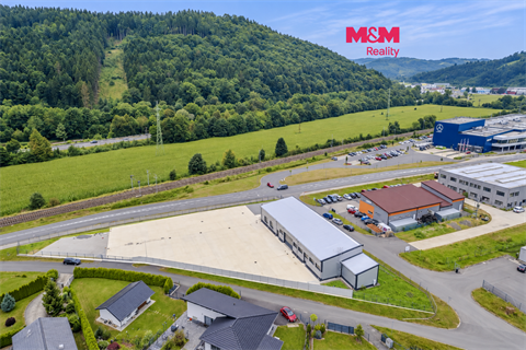 Pronájem obchodních prostor, 511 m² 0