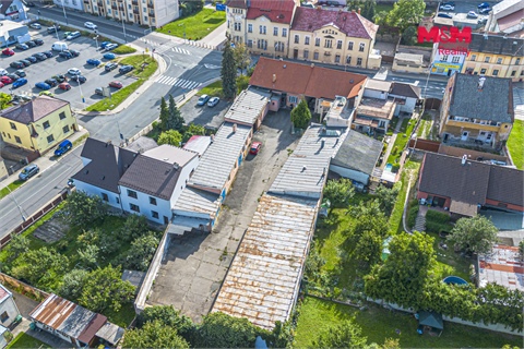 Pronájem obchodních prostor, 890 m² - 0