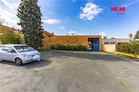 Pronájem obchodních prostor, 890 m² 24