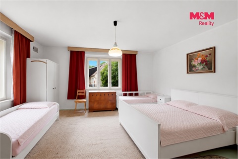 Prodej rodinného domu, 180 m² 8