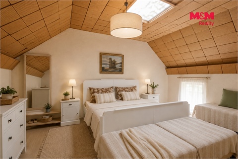 Prodej rodinného domu, 180 m² - 2