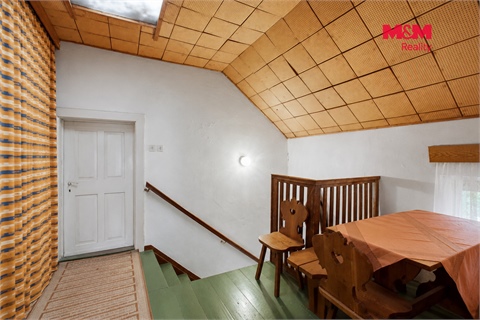 Prodej rodinného domu, 180 m² - 6