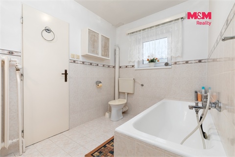 Prodej rodinného domu, 120 m² - 14
