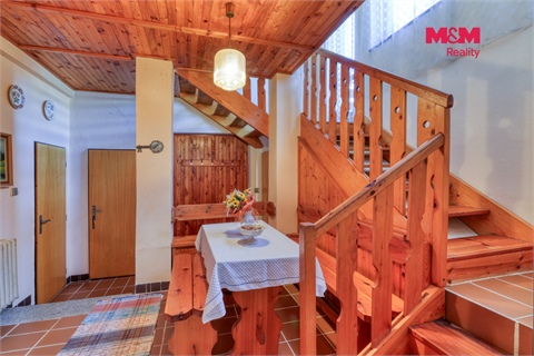 Prodej rodinného domu, 192 m² - 6