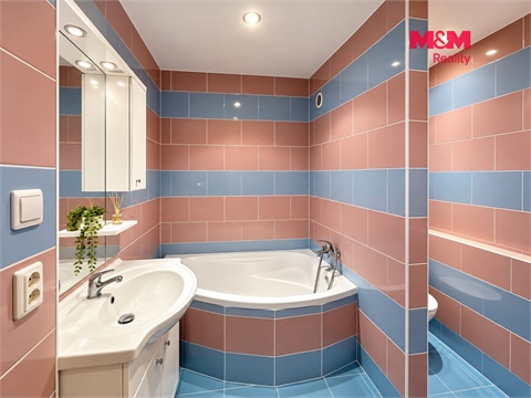Pronájem bytu 3kk, 69 m² 2