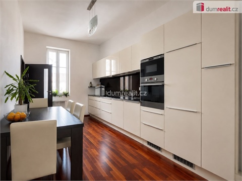 Pronájem bytu 2+1, 65 m² 0