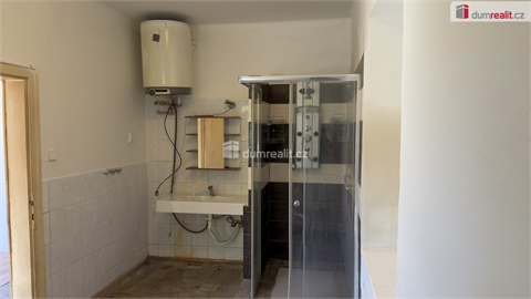 Prodej rodinného domu, 250 m² 10