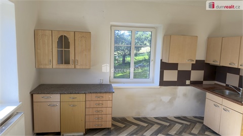 Prodej rodinného domu, 250 m² - 2