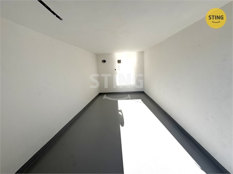 Pronájem garáže, 18 m² - 0