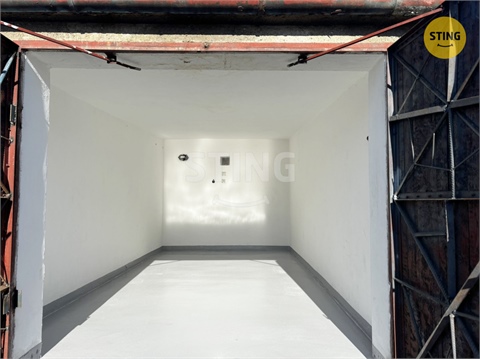 Pronájem garáže, 18 m² 0