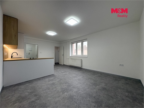 Pronájem bytu 1kk, 35 m² 4