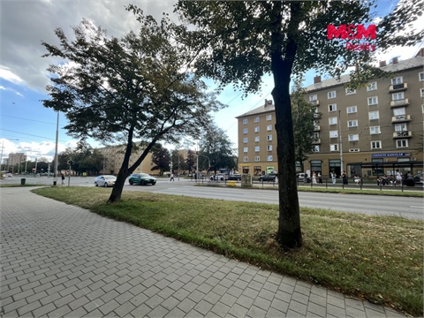Pronájem obchodních prostor, 21 m² - 0
