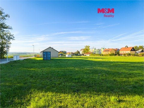 Prodej stavebního pozemku, 699 m² 0