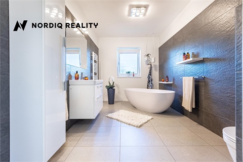 Prodej rodinného domu, 171 m² - 16