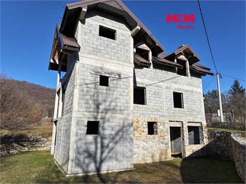 Prodej rodinného domu, 320 m² 0