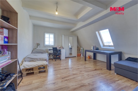 Prodej rodinného domu, 213 m² 16
