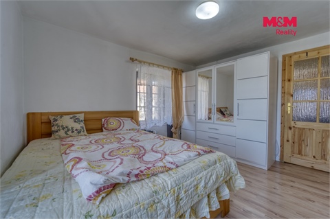 Prodej rodinného domu, 213 m² - 6