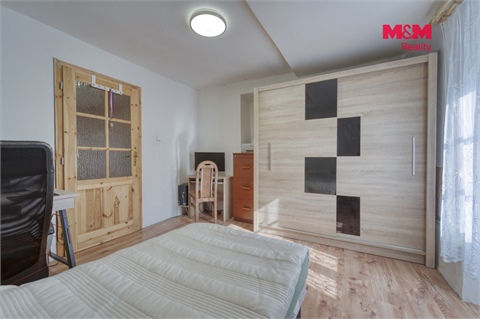 Prodej rodinného domu, 213 m² - 4
