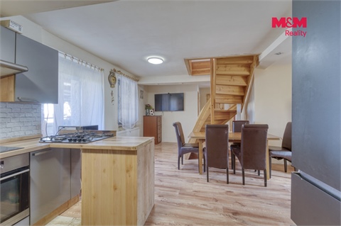 Prodej rodinného domu, 213 m² - 10